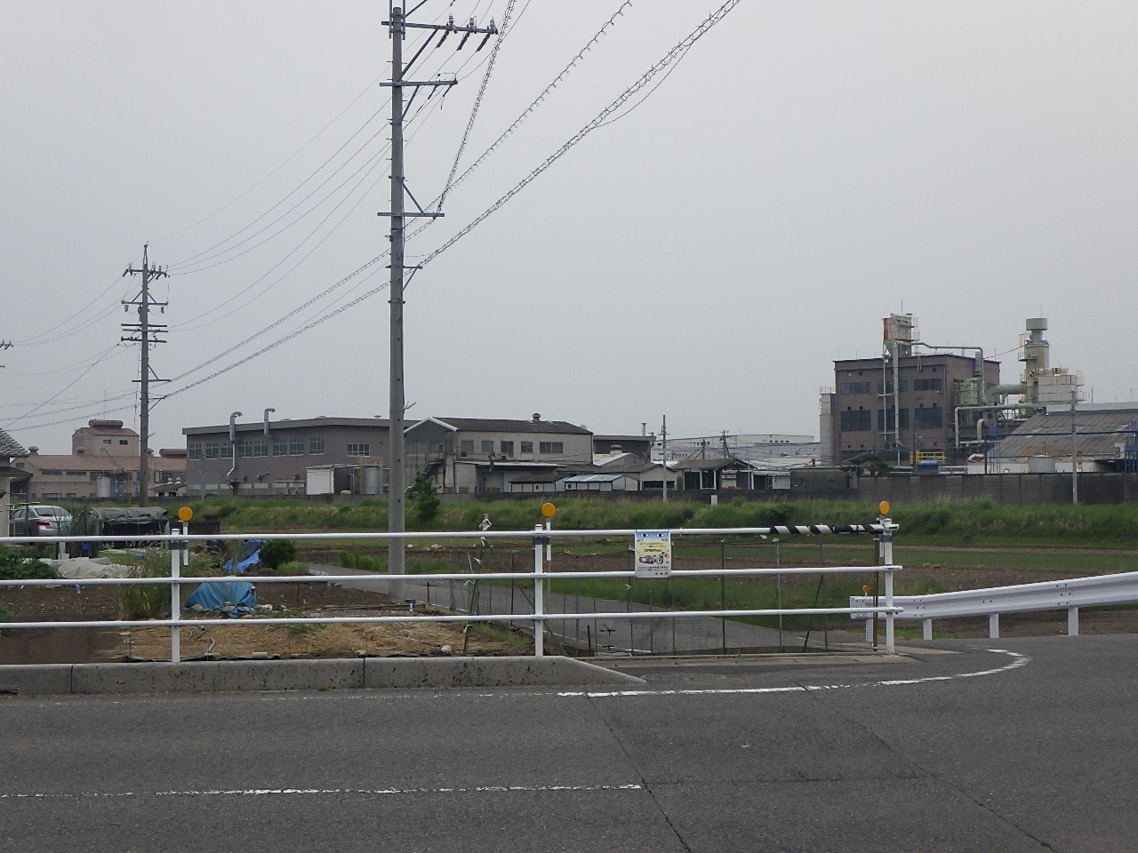道路反射鏡(カーブミラー)設置工事 | 反射鏡工事