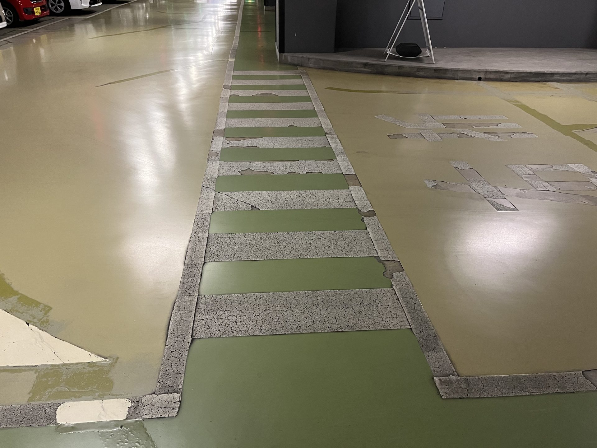 駐車場区画線設置 | 路面標示工事