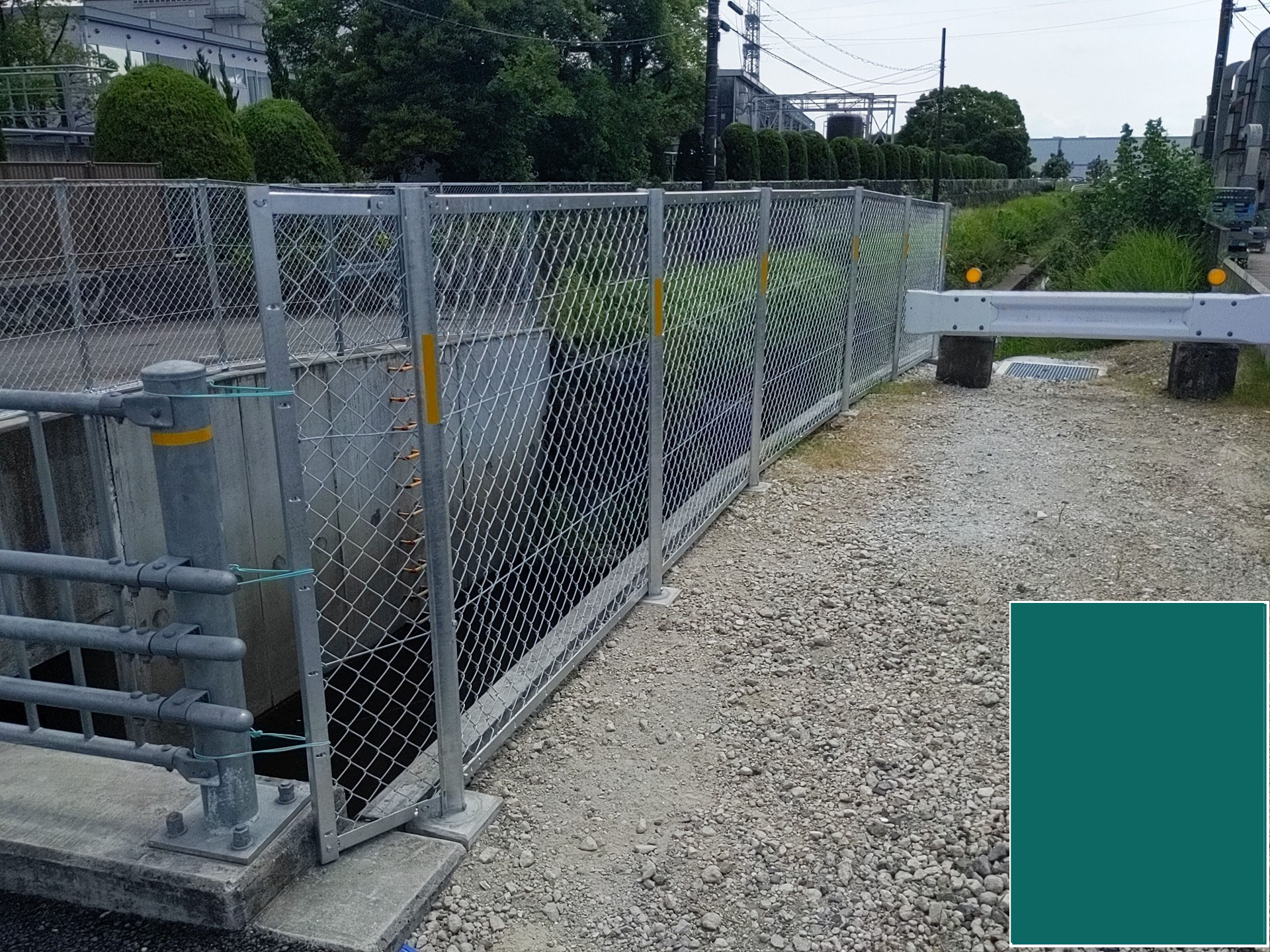 ネットフェンス設置工事 | フェンス工事